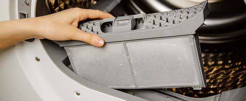 Signs Of A Clogged Dryer Lint Trap in Huntington, Indiana